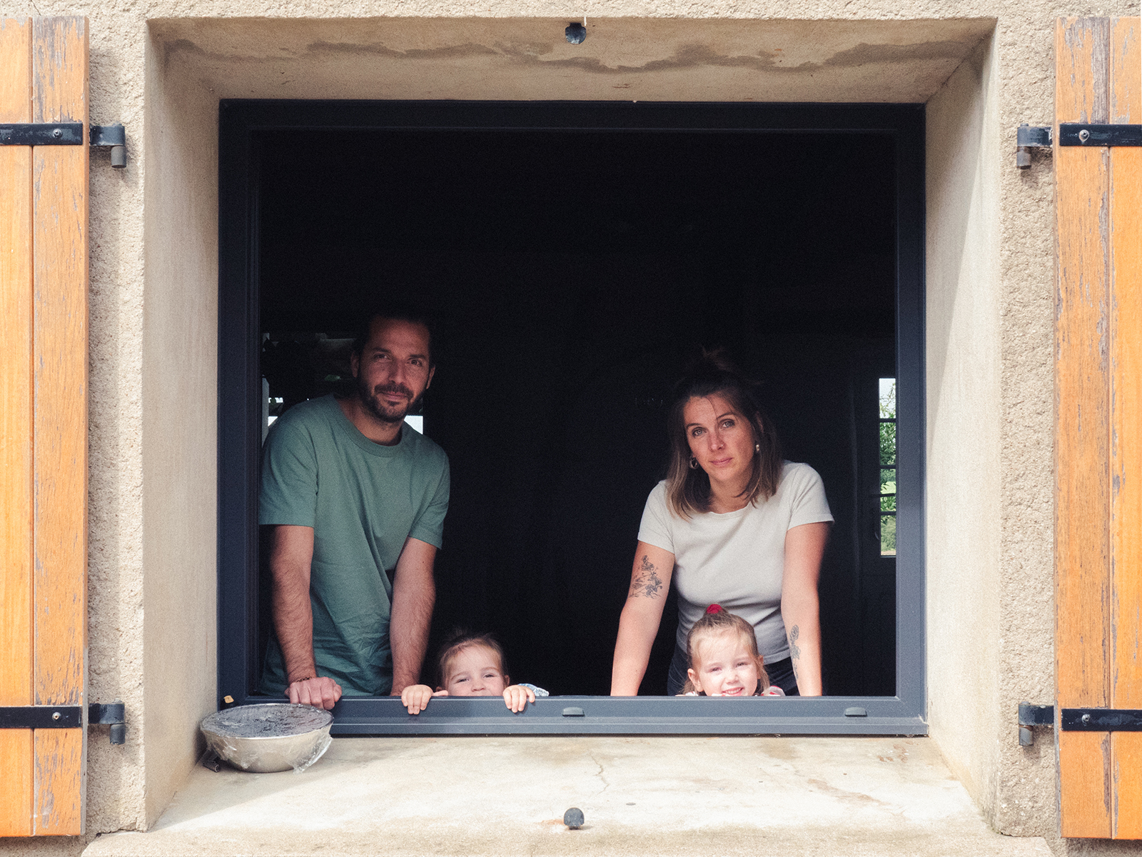 Anne-Sophie, Mathieu et leurs filles Anne-Sophie, Mathieu et leurs filles
