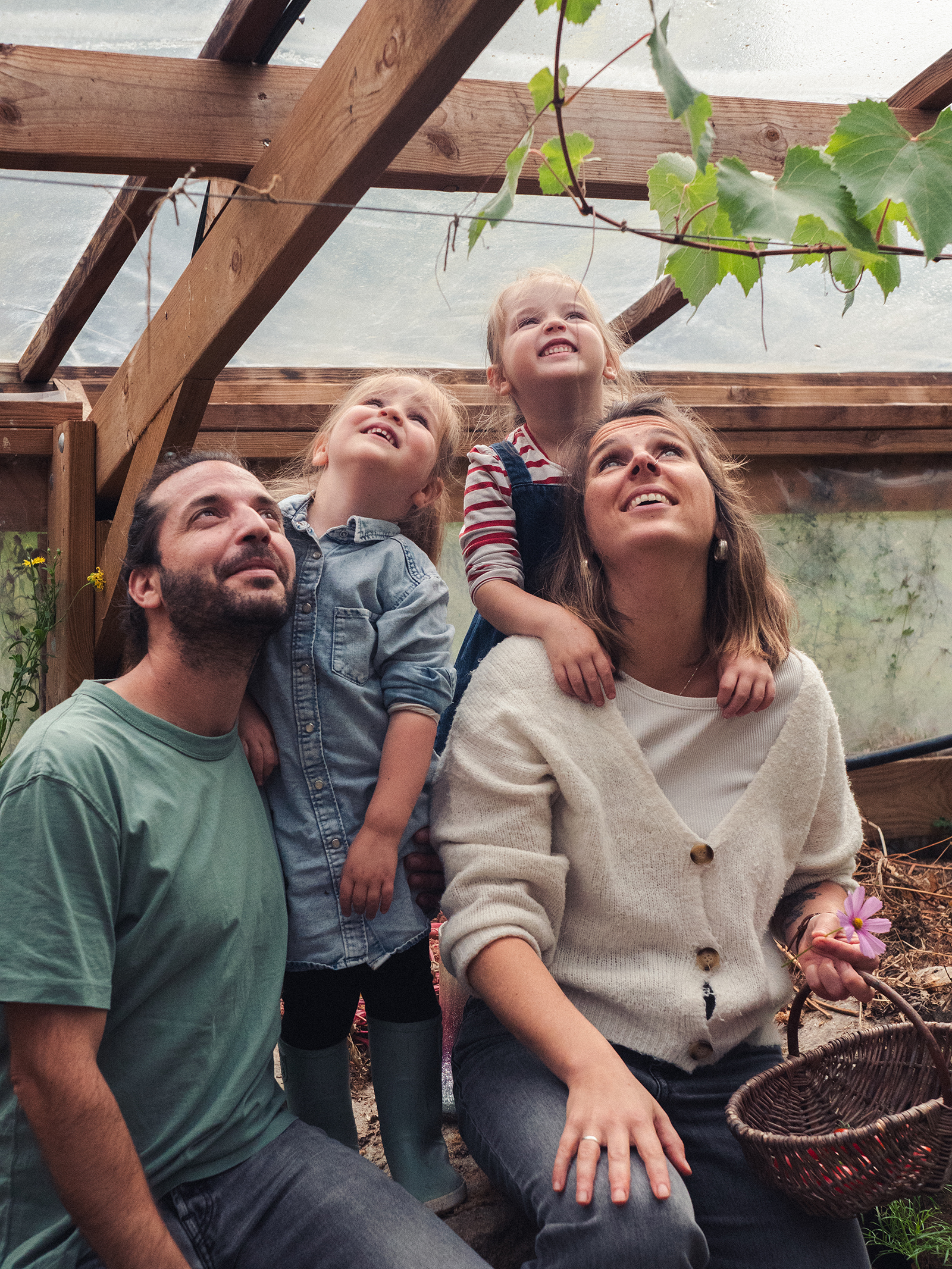 Anne-Sophie, Mathieu et leurs filles Anne-Sophie, Mathieu et leurs filles