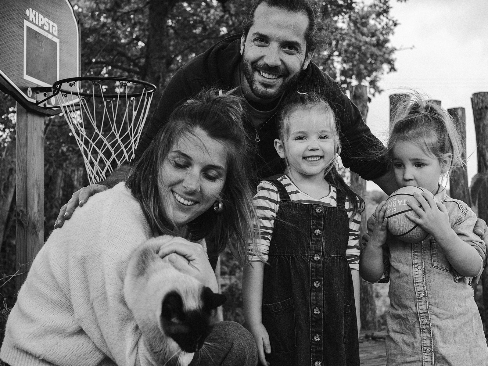 Anne-Sophie, Mathieu et leurs filles Anne-Sophie, Mathieu et leurs filles